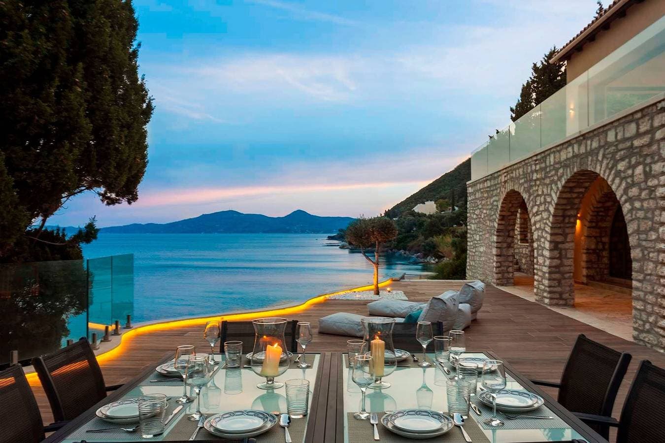 Foto 12 von 24: Stunning Seafront Corfu Residence | Villa Serene | Private Heated Pool