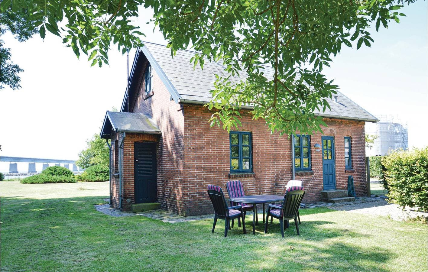 Foto 2 von 17: Ferienhaus für 4 Personen mit Terrasse