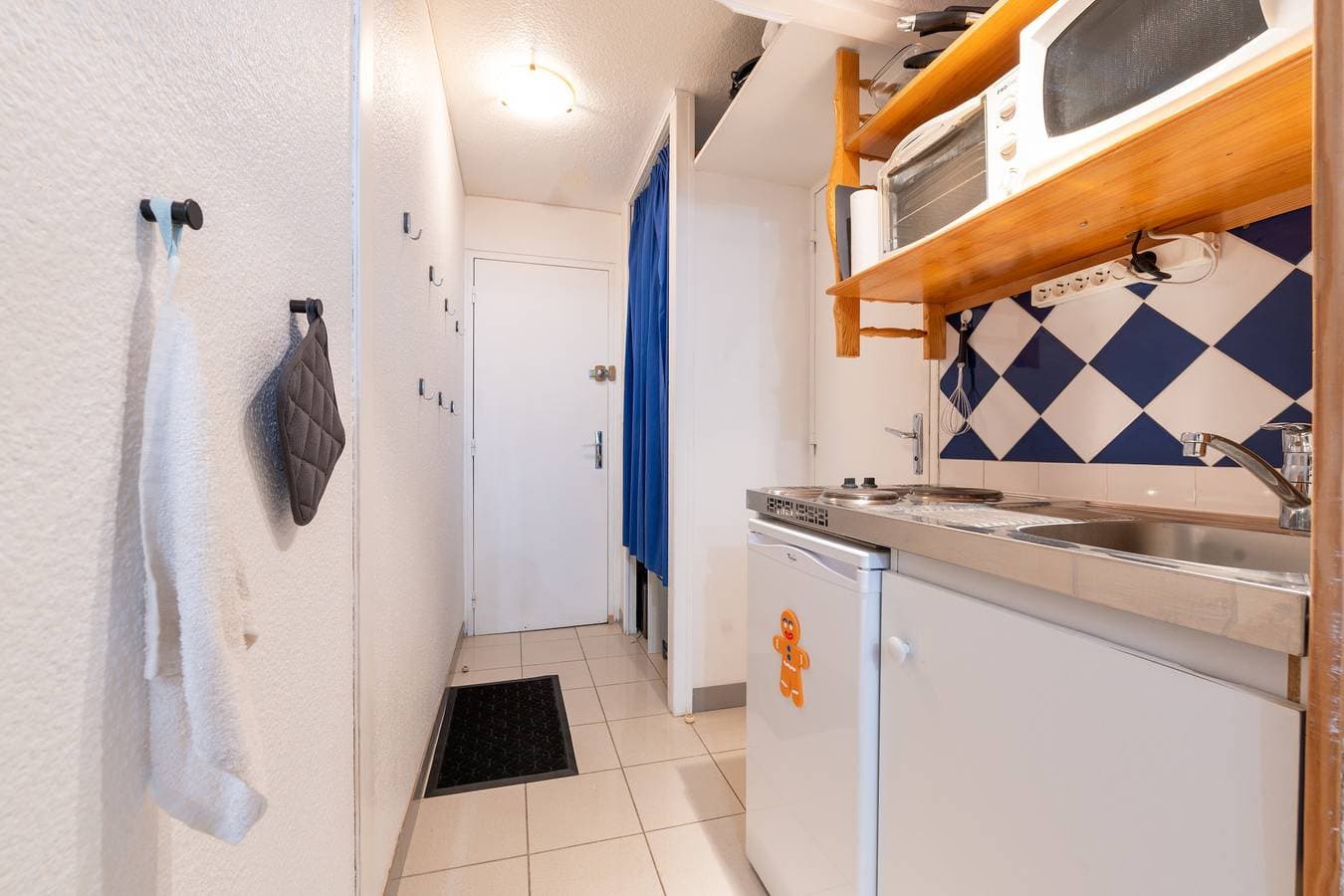 Foto 10 von 21: Ferienwohnung für 4 Personen mit Balkon