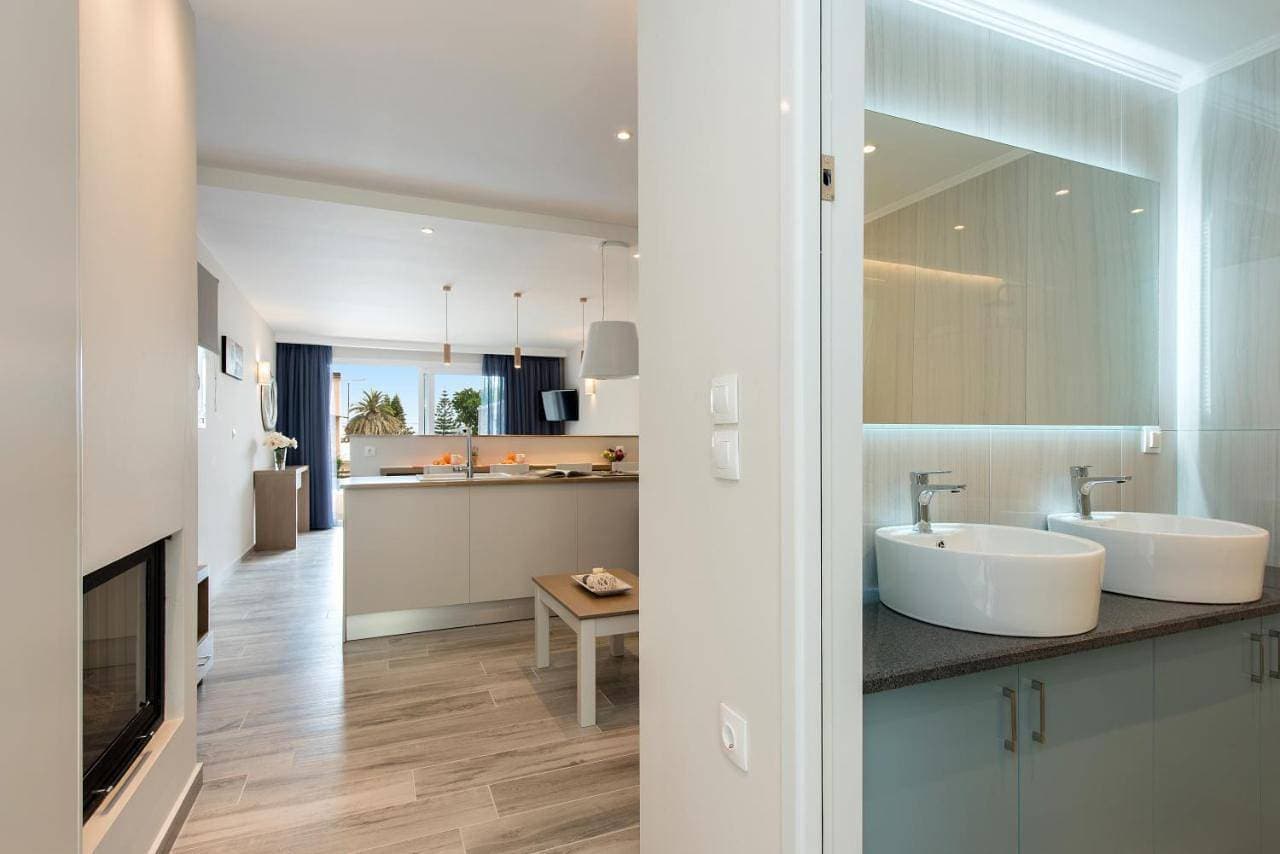 Foto 7 von 20: Suite with Private Pool - Adults Only