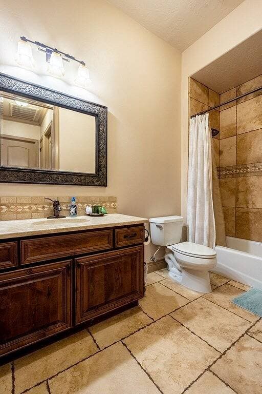 Foto 5 von 21: Dreamy 2-bedroom condo with sweeping desert views