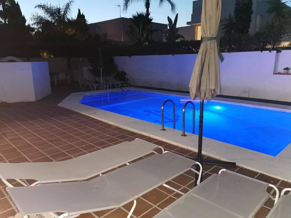 Foto 4 von 62: Villa