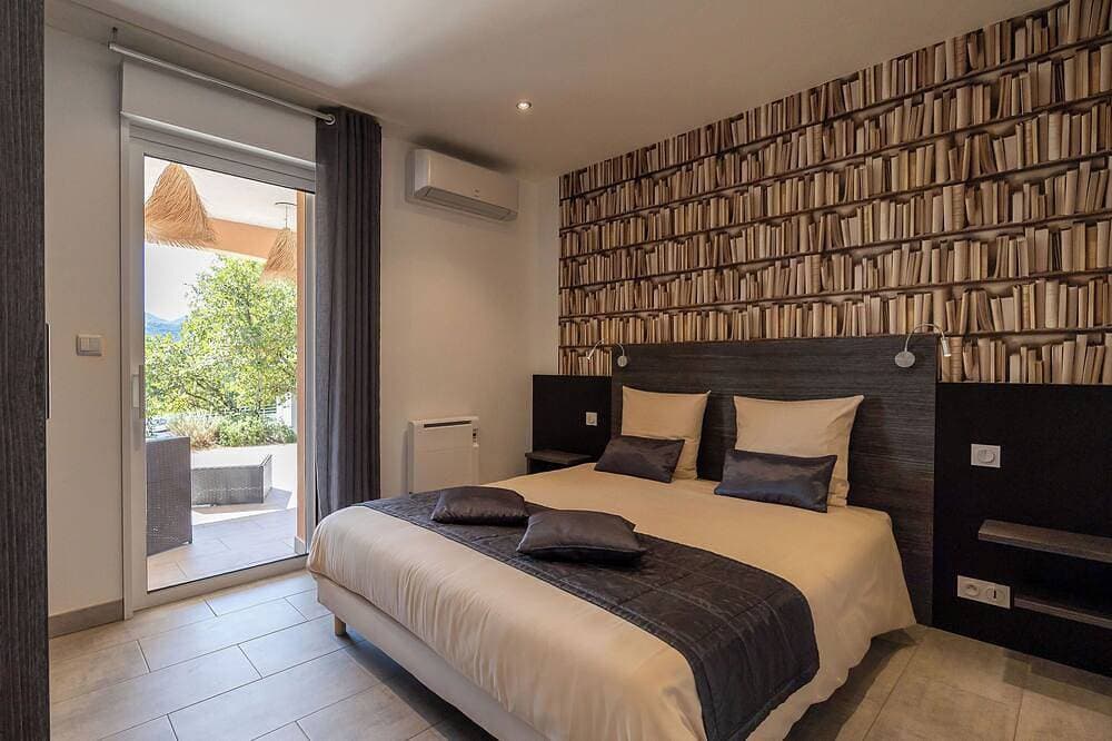 Foto 4 von 23: South Ardeche Neue Villa mit privatem Pool - 6 bis 8 Personen