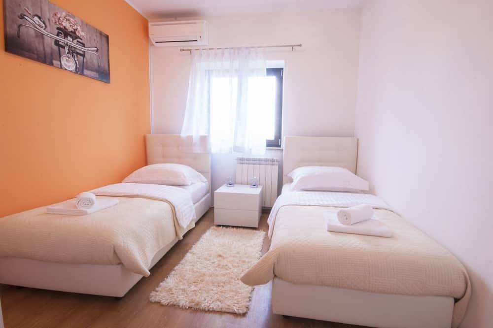 Foto 7 von 30: Charmante Villa mit Pool und Spielplatz für die ganze Familie
