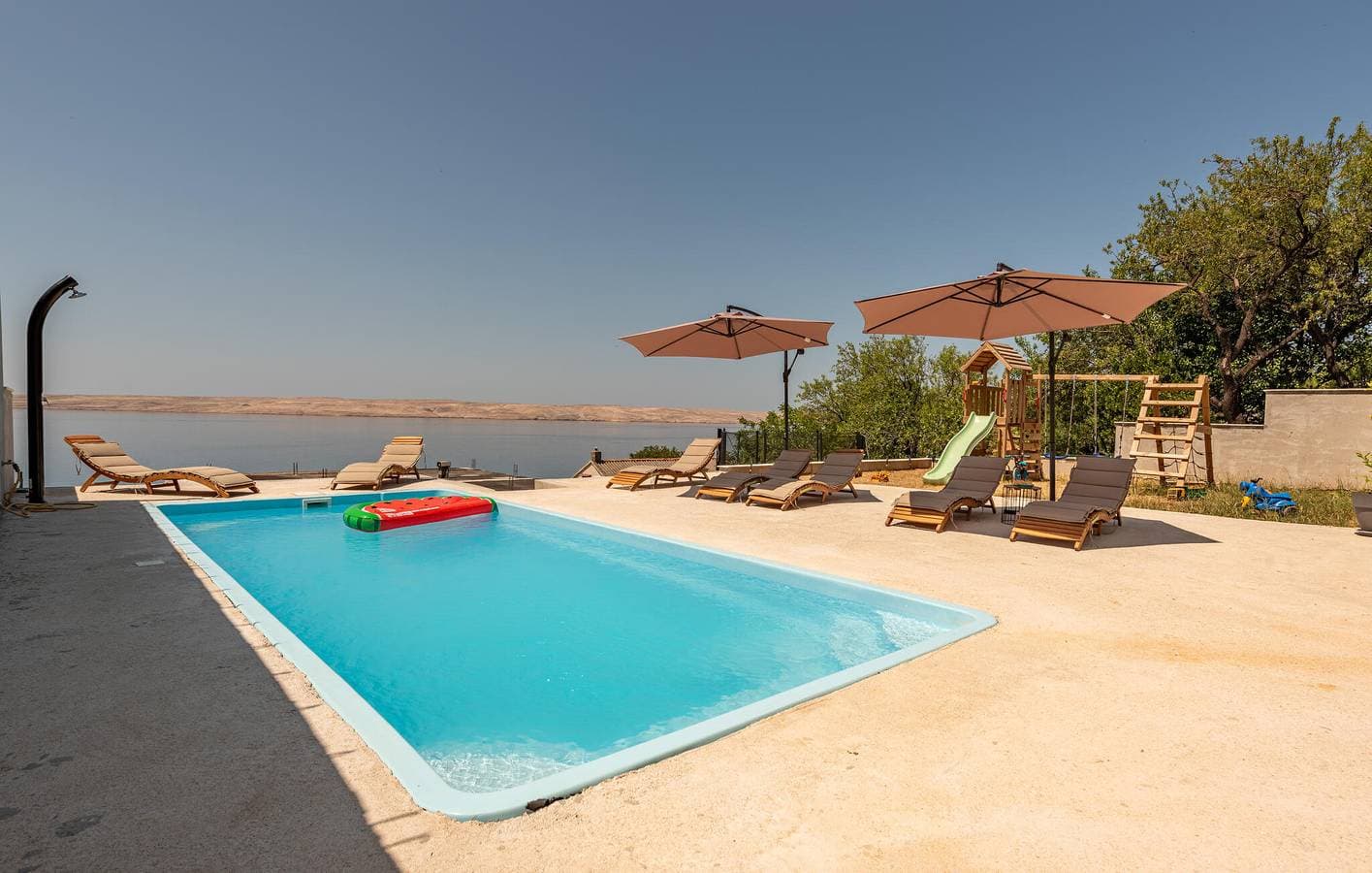 Foto 5 von 33: Gemütliche Ferienwohnung mit Pool, WLAN und Garage, 2 km vom Strand entfernt