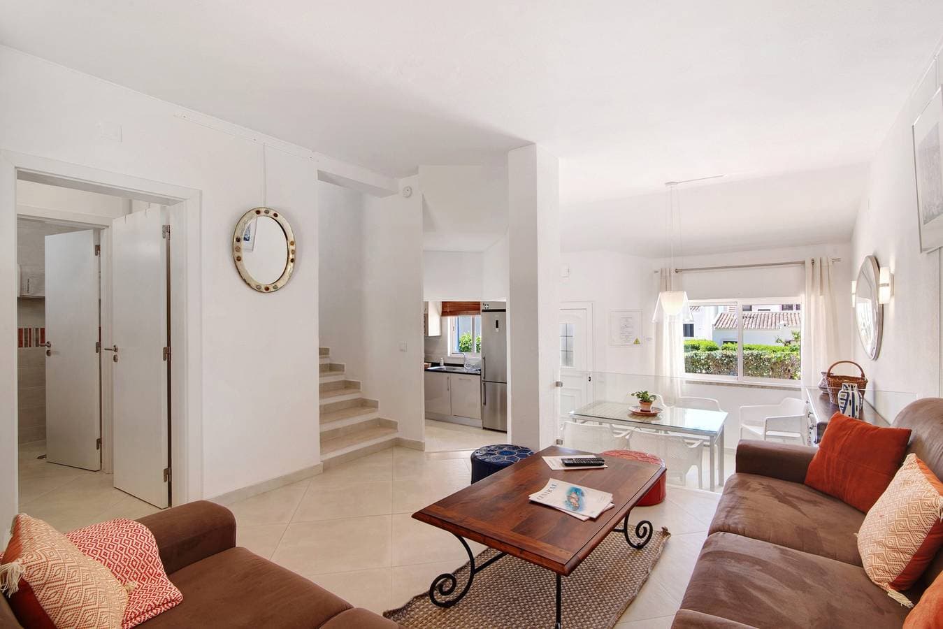 Foto 4 von 23: Ferienhaus 'Townhouse Ramas' mit Meerblick, WLAN und Klimaanlage