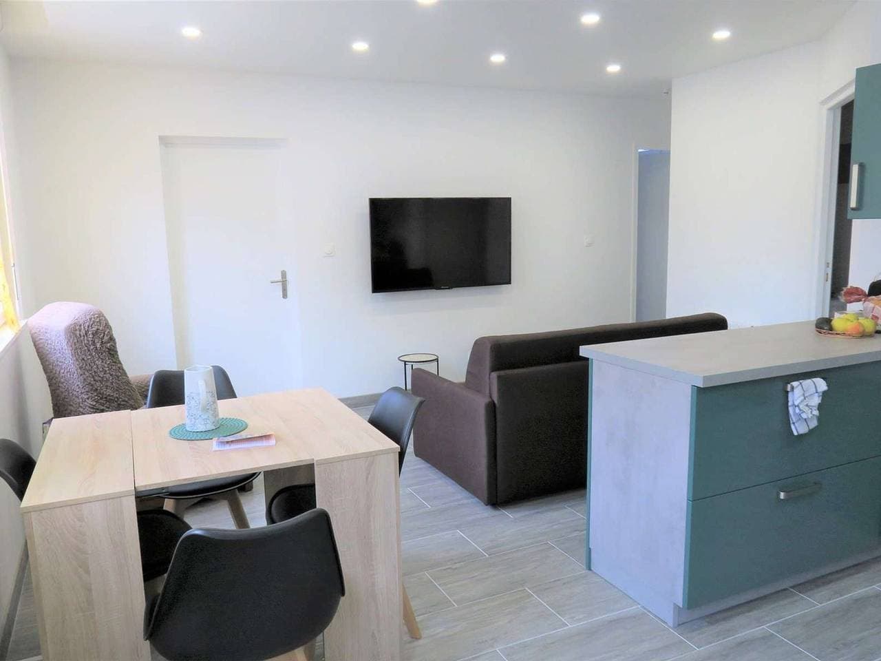 Foto 11 von 14: Neu renoviertes 3*- Apartment mit WLAN im Zentrum von Perros-Guirec