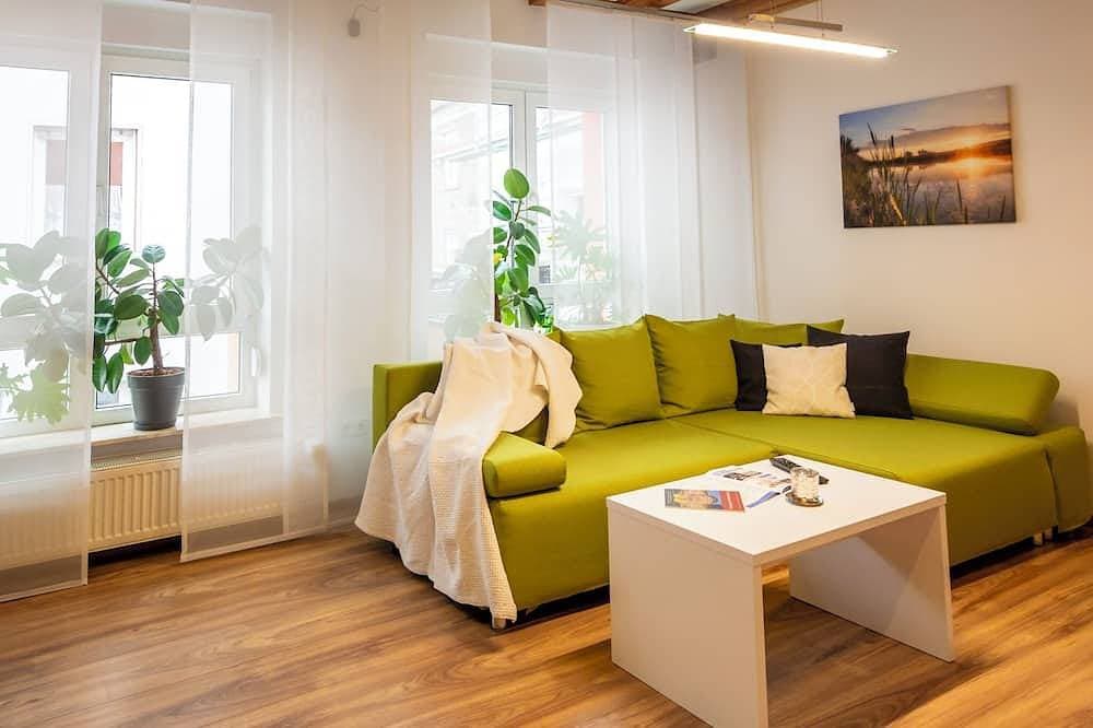 Foto 10 von 30: Moderne, komfortable Ferienwohnung mit Terrasse, am Maintalradweg,