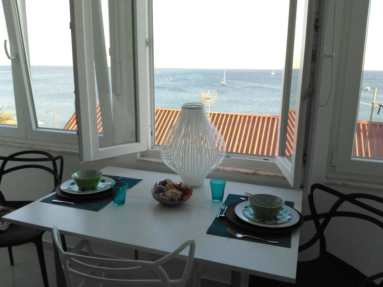 Foto 3 von 34: Apartment with Sea View