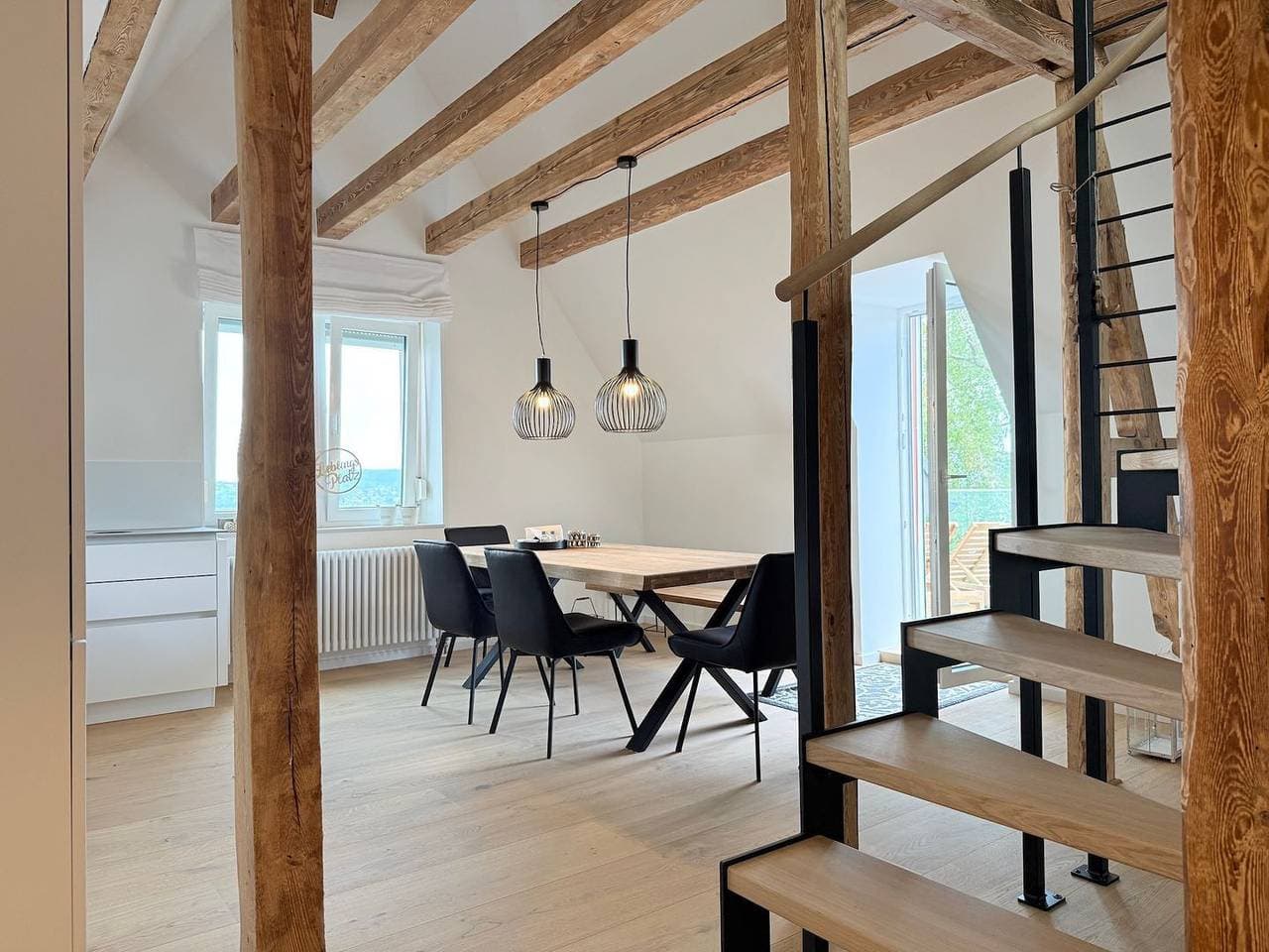 Großzügige Ferienwohnung Lieblingsplatz mit Terrasse am See in Überlingen 1