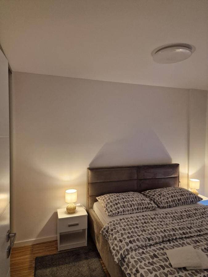 Foto 2 von 26: One-Bedroom Apartment