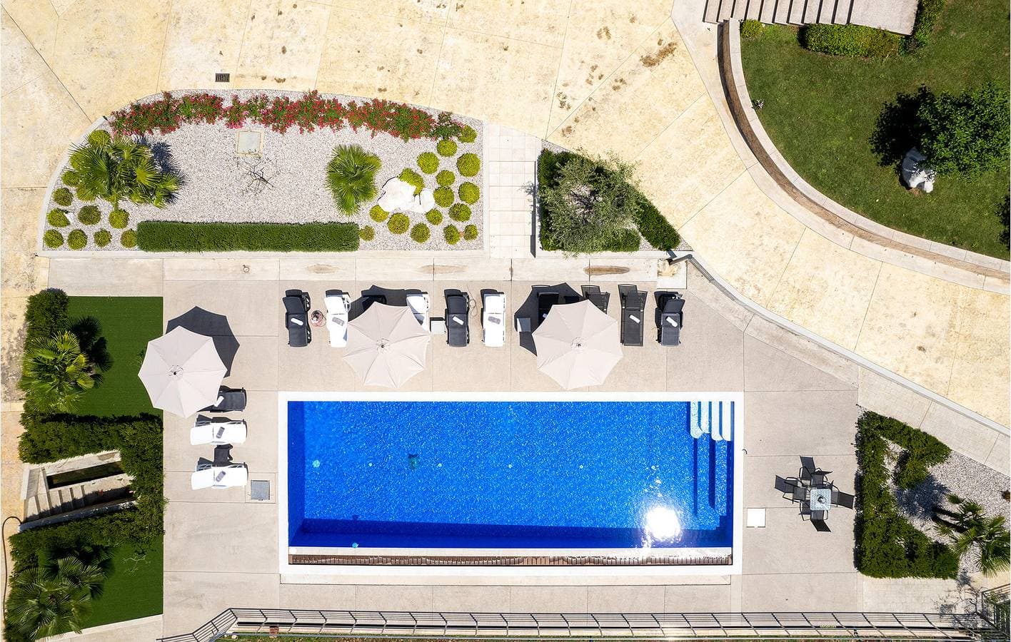Foto 11 von 61: Ferienhaus für 12 Personen mit Garten