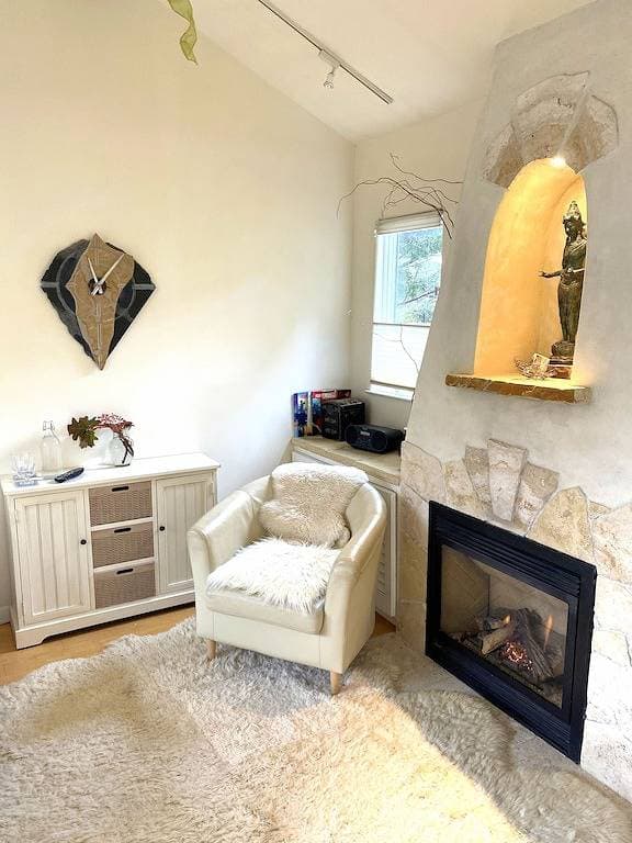 Foto 5 von 18: Serene Montclair Getaway