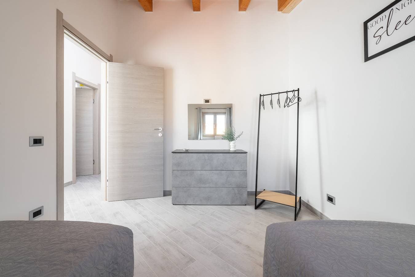 Foto 13 von 24: Ferienhaus 'Meerblick' mit Meerblick, WLAN und Klimaanlage