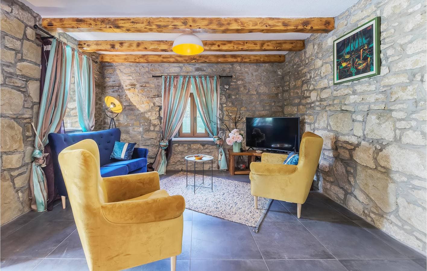 Foto 5 von 33: Charmante 2-Zimmer-Wohnung mit Terrasse in der Nähe des Zentrums von Pazin