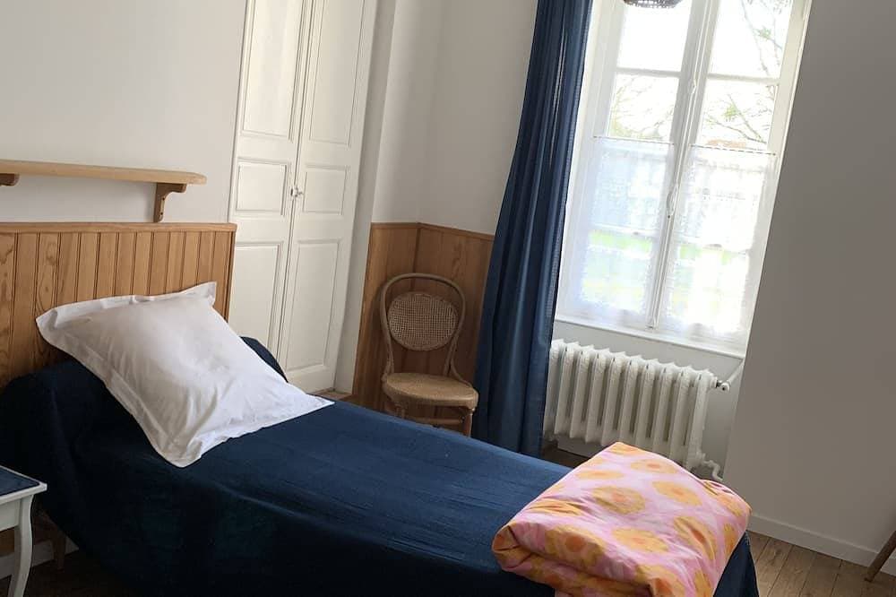 Foto 3 von 30: Großes Ferienhaus mit Garten zwischen Caen und dem Meer, nahe den Landungsstränden