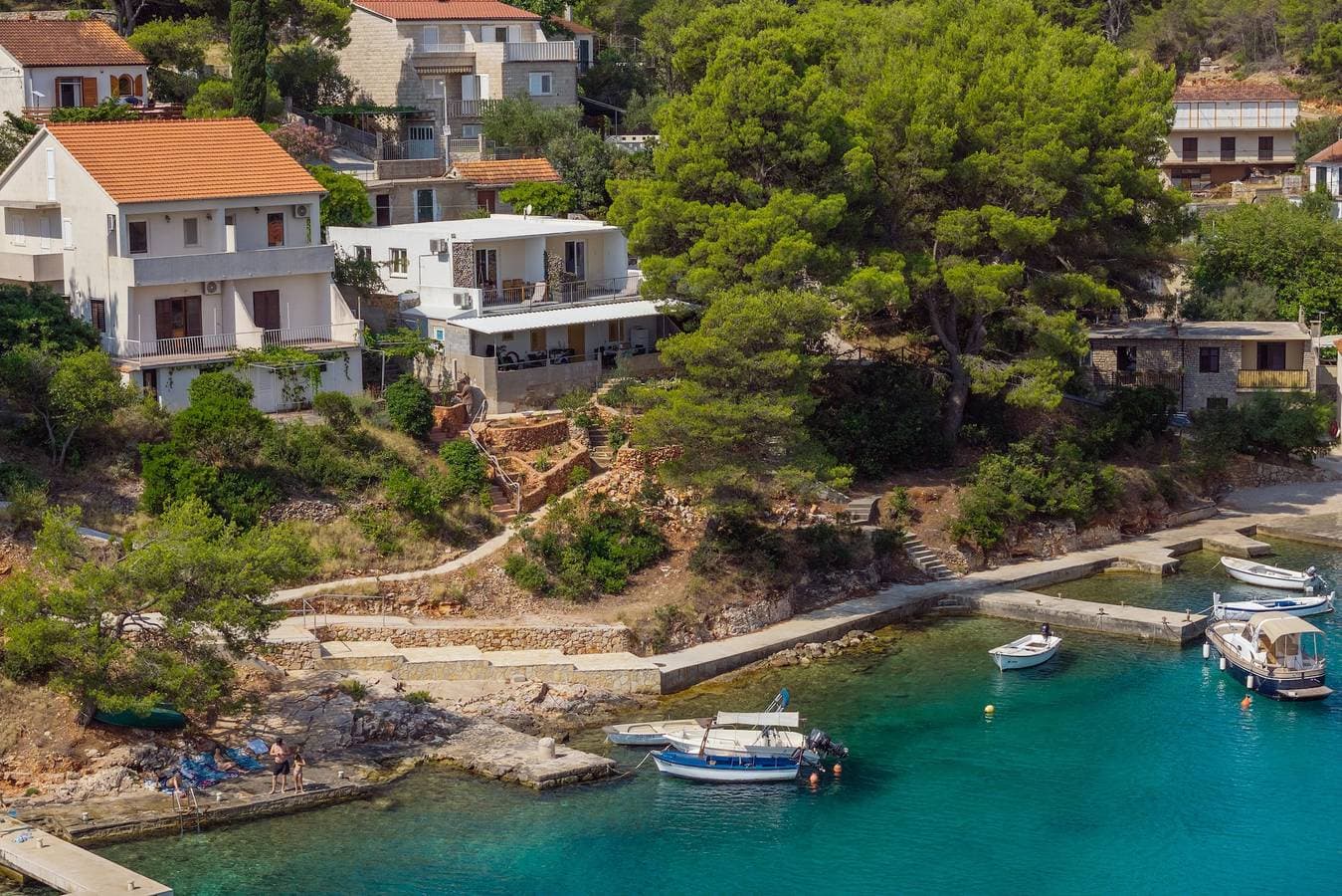 Foto 4 von 42: 1-Zimmer-Ferienwohnung am Strand Basina, Hvar A-24120-b