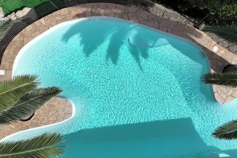 Foto 8 von 30: NeaVilla,für 11 Personen,Swimmingpool, Panoramaterrasse,70Mt vom Strand entfernt