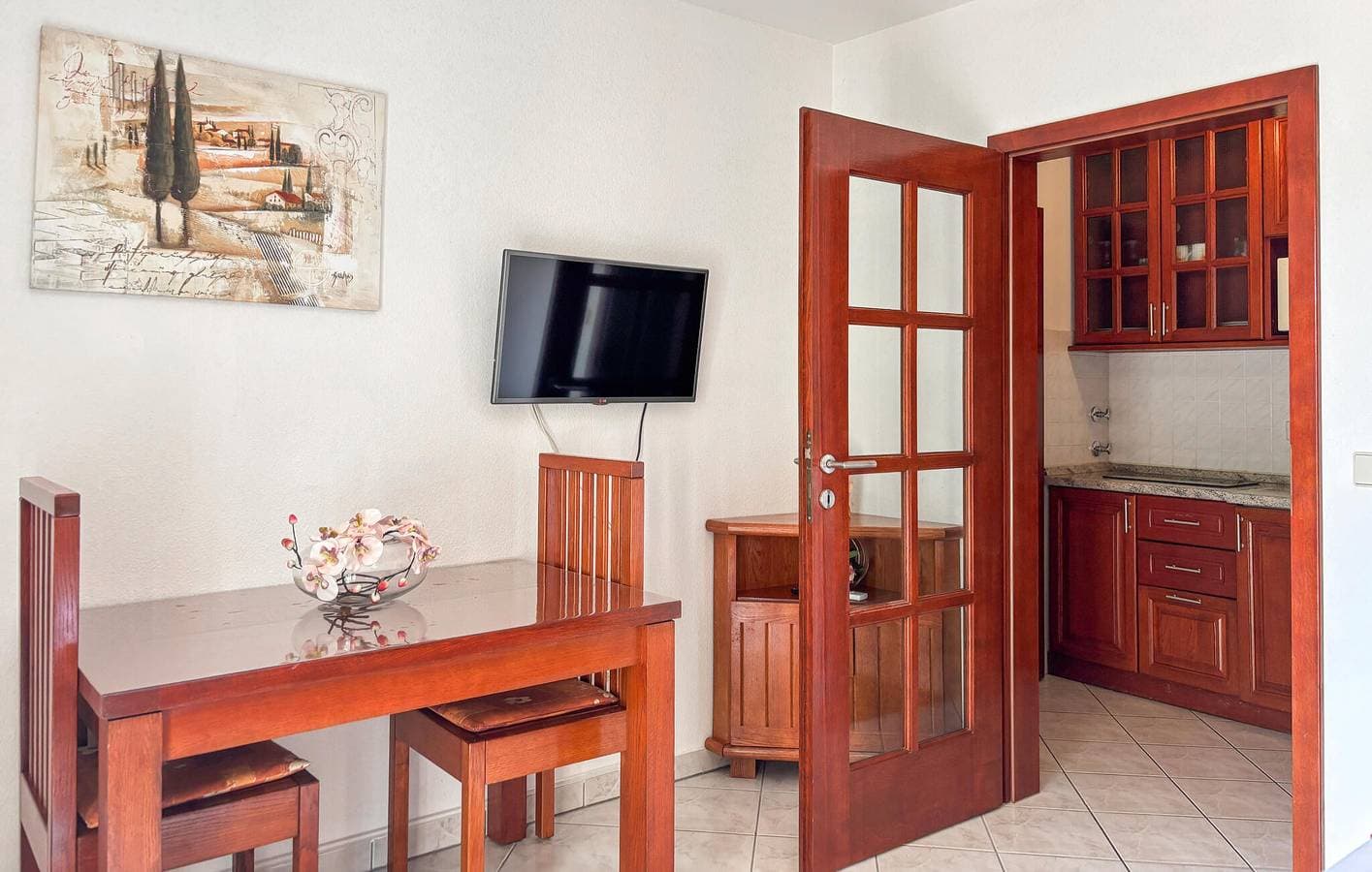 Foto 5 von 30: Reizende Ferienwohnung mit Pool, Terrasse und 2,5 km Entfernung zum Strand