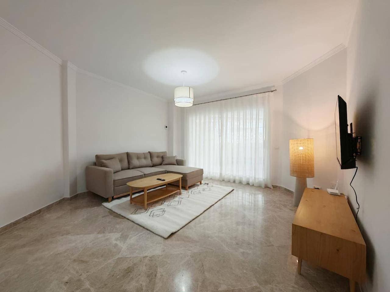Foto 7 von 21: 2-Bed Apartment in Calahonda Park, Walk to Beach