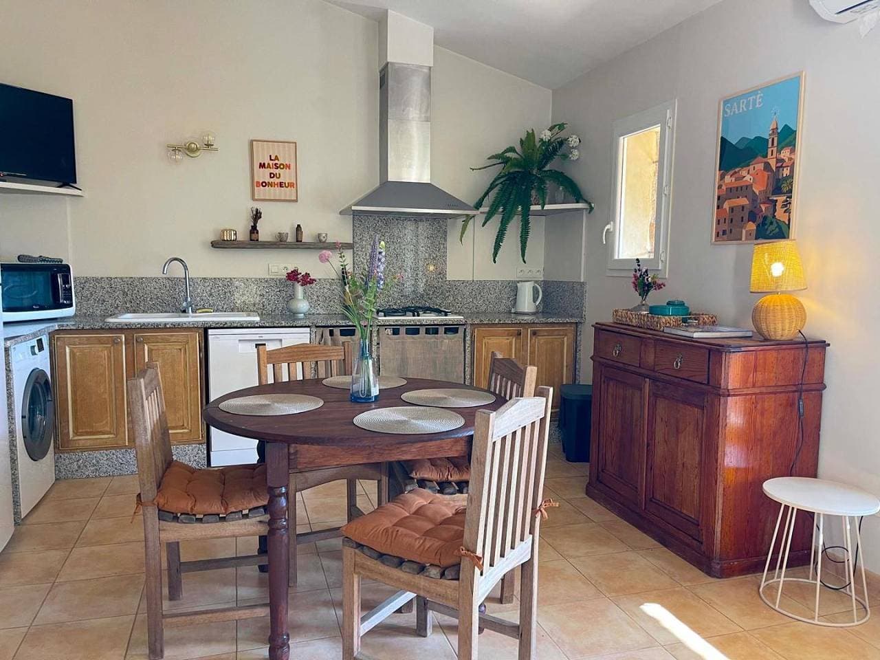 Foto 4 von 23: Ferienhaus am Meer mit Pool, Parkplatz und AC - Monacia-D'Aullène