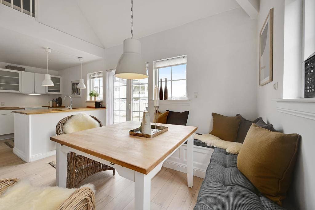 Foto 10 von 31: Helle Ferienwohnung mit Sauna, Whirlpool und prima Lage