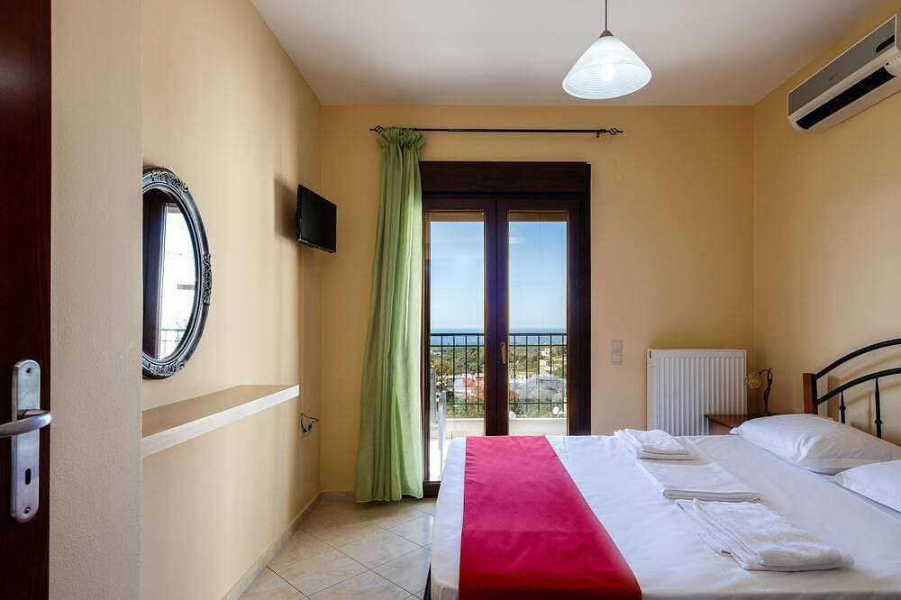 Foto 4 von 30: Ihre private Luxusvilla Mahin, Meerblick, eigener Pool, 140qm, ruhig, Rethymno