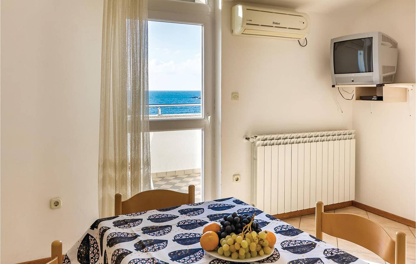 Foto 10 von 22: Gemütliches Apartment mit Meerblick, Terrasse, WLAN und Parkplatz – 1 km vom FKK-Strand entfernt