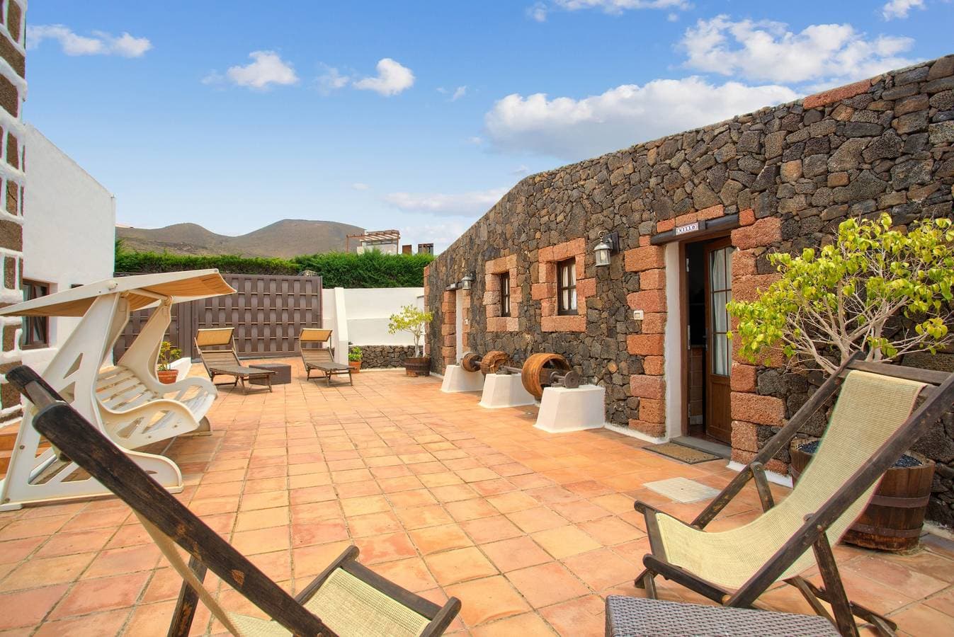 Foto 12 von 42: Ferienvilla 'Casa Rural La Molina' mit Bergblick, privater Terrasse und Wi-Fi