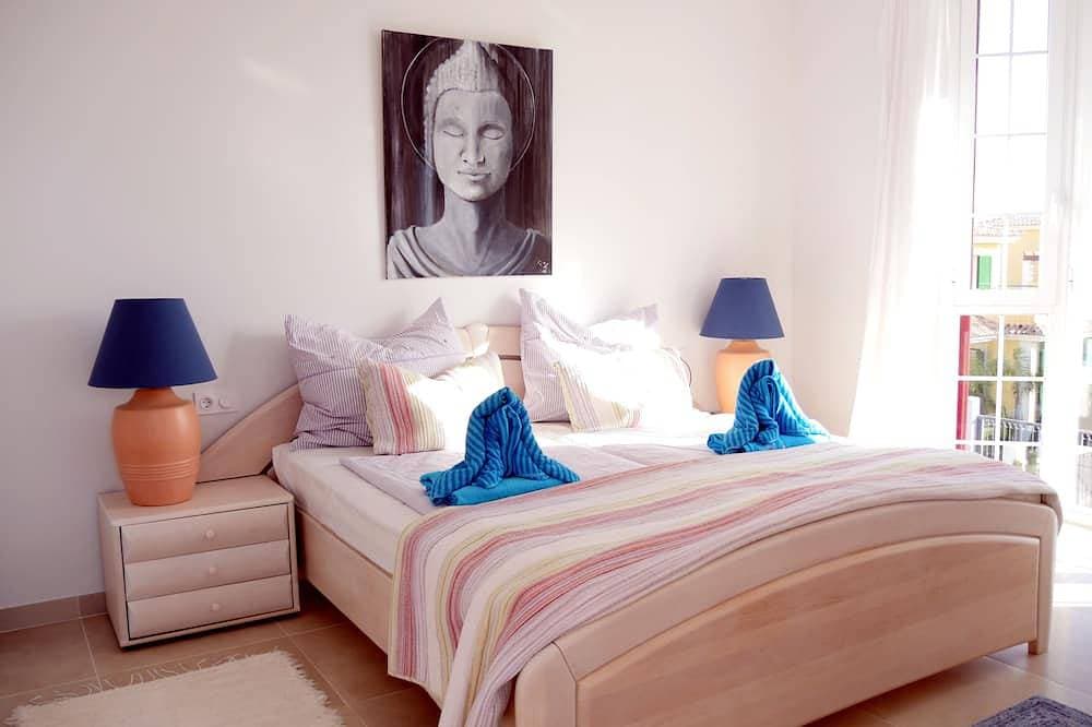 Foto 6 von 29: Neues mallorqinisches Ferienhaus - unverbaute Aussicht+ Privatpool