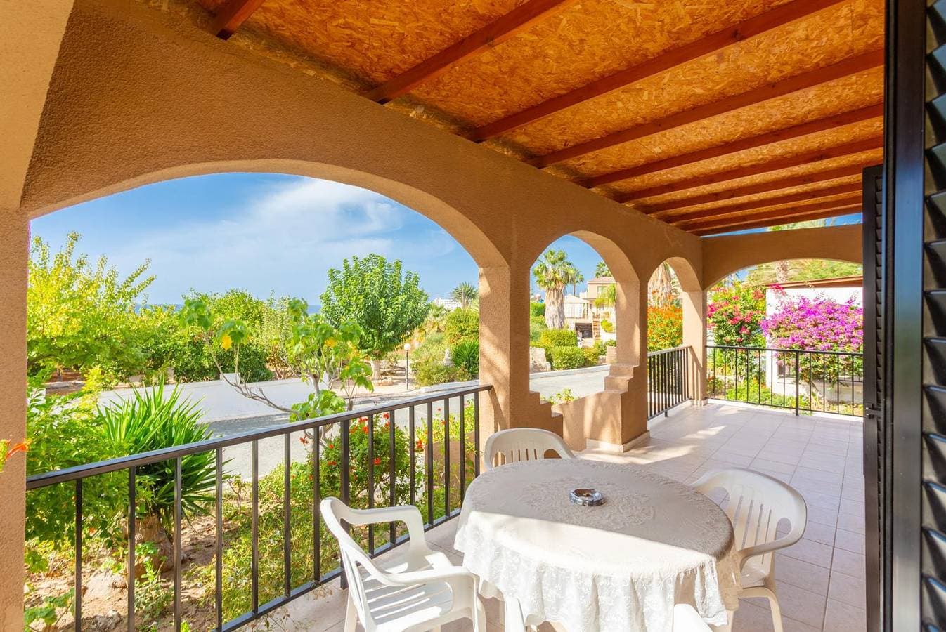 Foto 9 von 27: Villa für 5 Personen mit Terrasse