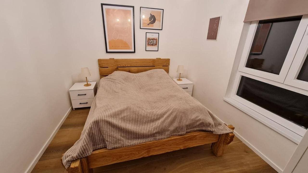 Foto 4 von 28: Two-Bedroom Apartment