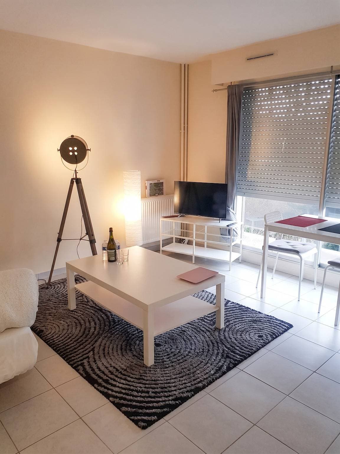 Foto 11 von 24: Moderne Wohnung in Les Pavillons-sous-Bois - 24 m² + Terrasse