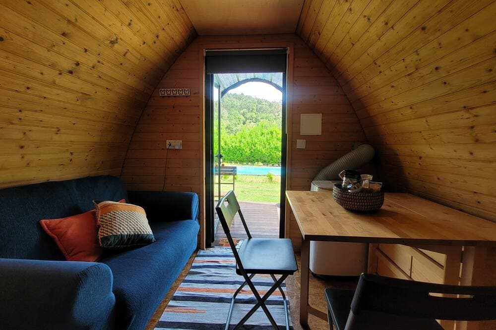 Foto 2 von 9: Accommodation with swimming pool and connection to nature