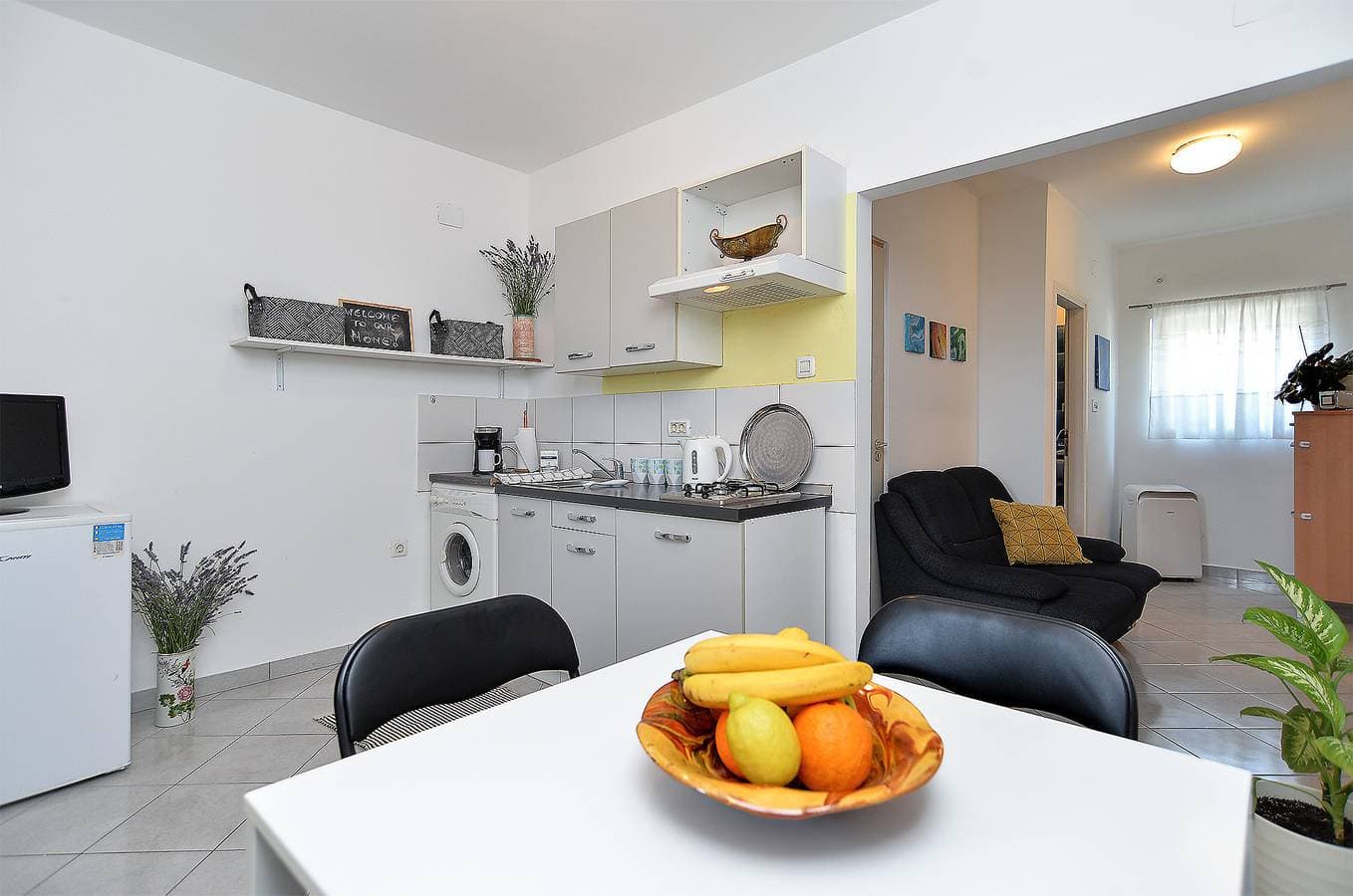 Foto 4 von 21: Ferienwohnung für 4 Personen mit Terrasse