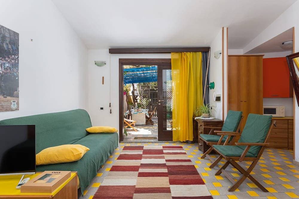 Foto 5 von 16: Lovely studio apartment 200mt from the sea