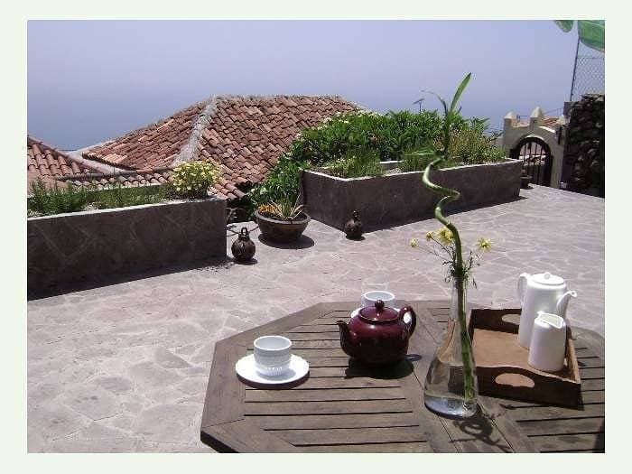 Foto 8 von 20: Haus mit Terrasse und Garten