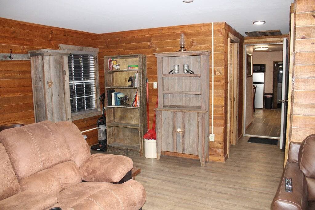 Foto 5 von 46: BaseCamp - Rustic cottage in Collbran