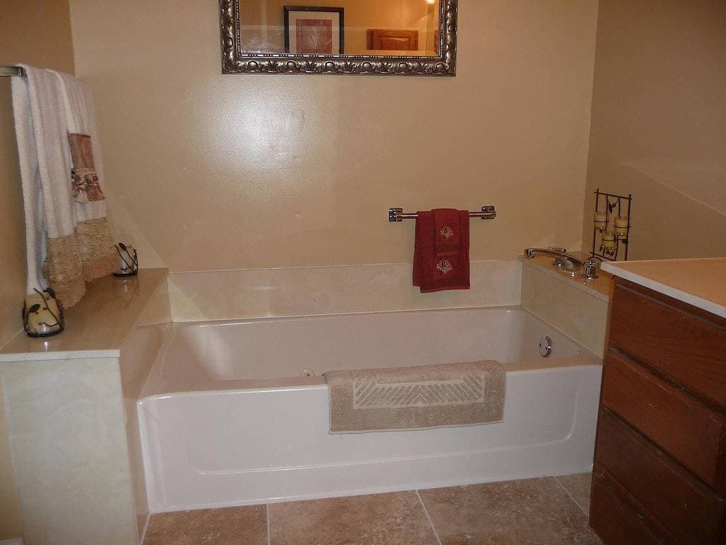 Foto 4 von 12: Luxury Condo auf seiner eigenen privaten Insel auf Lake Travis