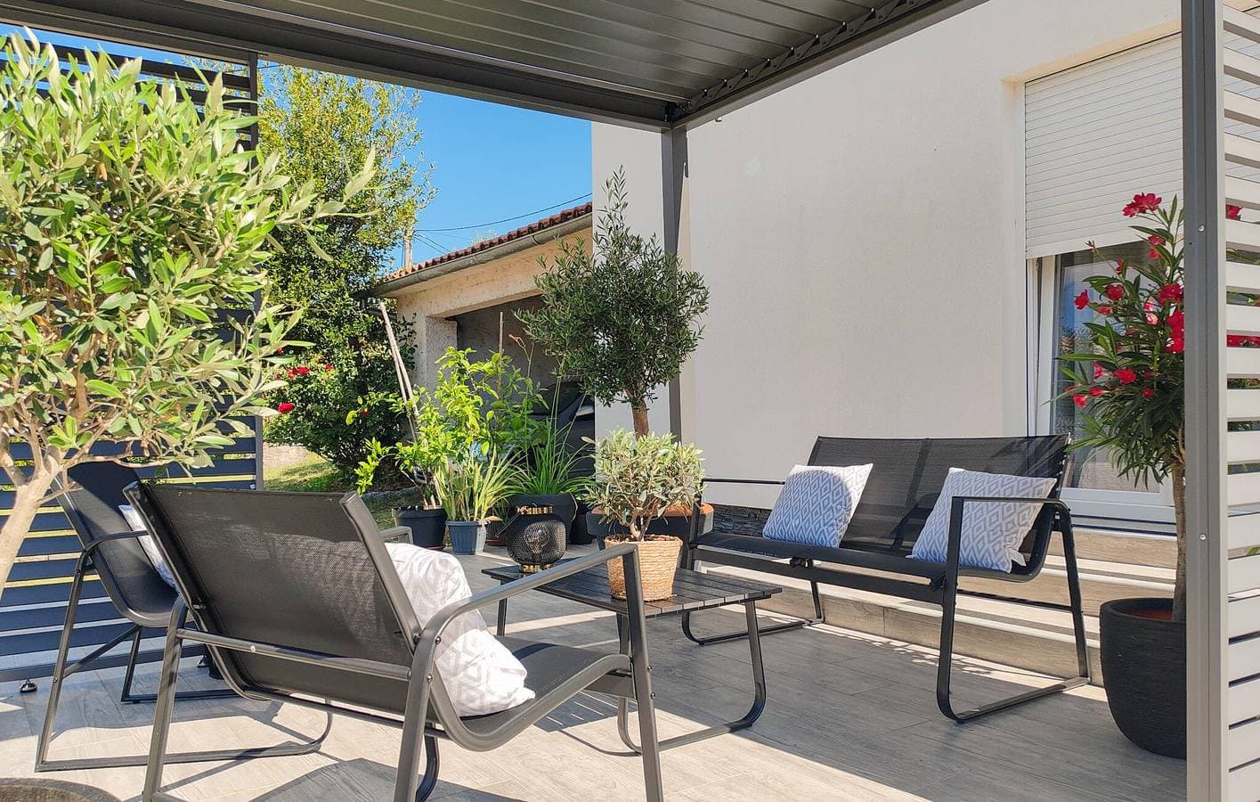 Foto 12 von 31: Gemütliche 100 m² große Wohnung mit Terrasse, WLAN und Parkplatz in Flussnähe