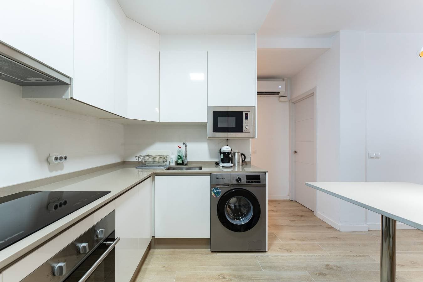 Foto 6 von 20: Apartment '1 Schlafzimmer 85 m zum Strand' mit WLAN und Klimaanlage