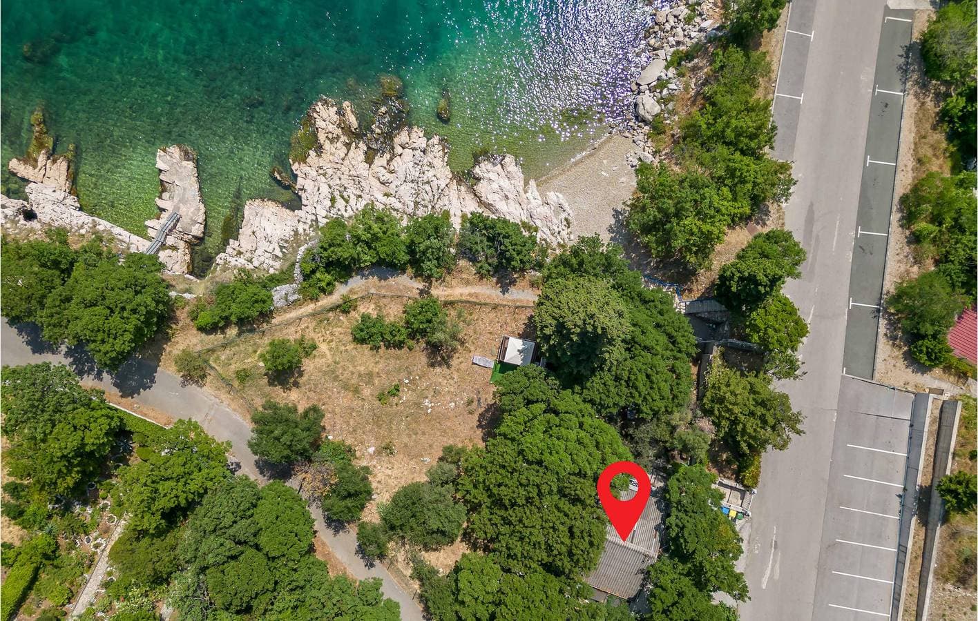 Apartment mit Meerblick, Terrasse und Parkplatz, 100 m von der Küste entfernt 1