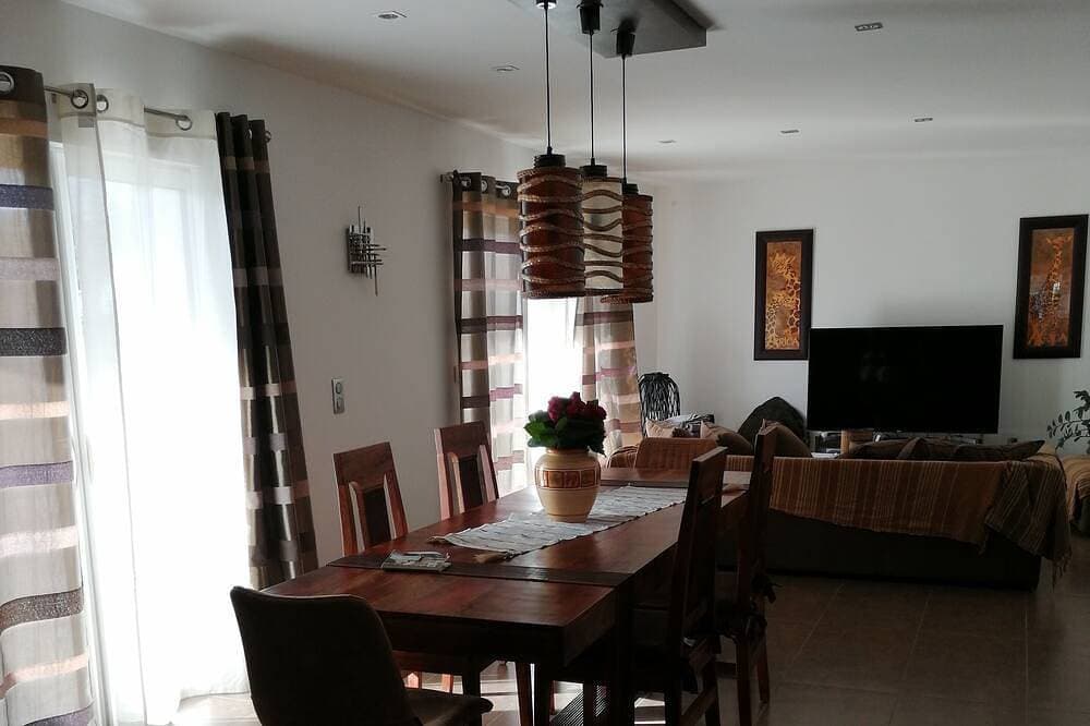 Foto 6 von 30: Villa in der Nähe der Innenstadt 6 km von den Stränden entfernt