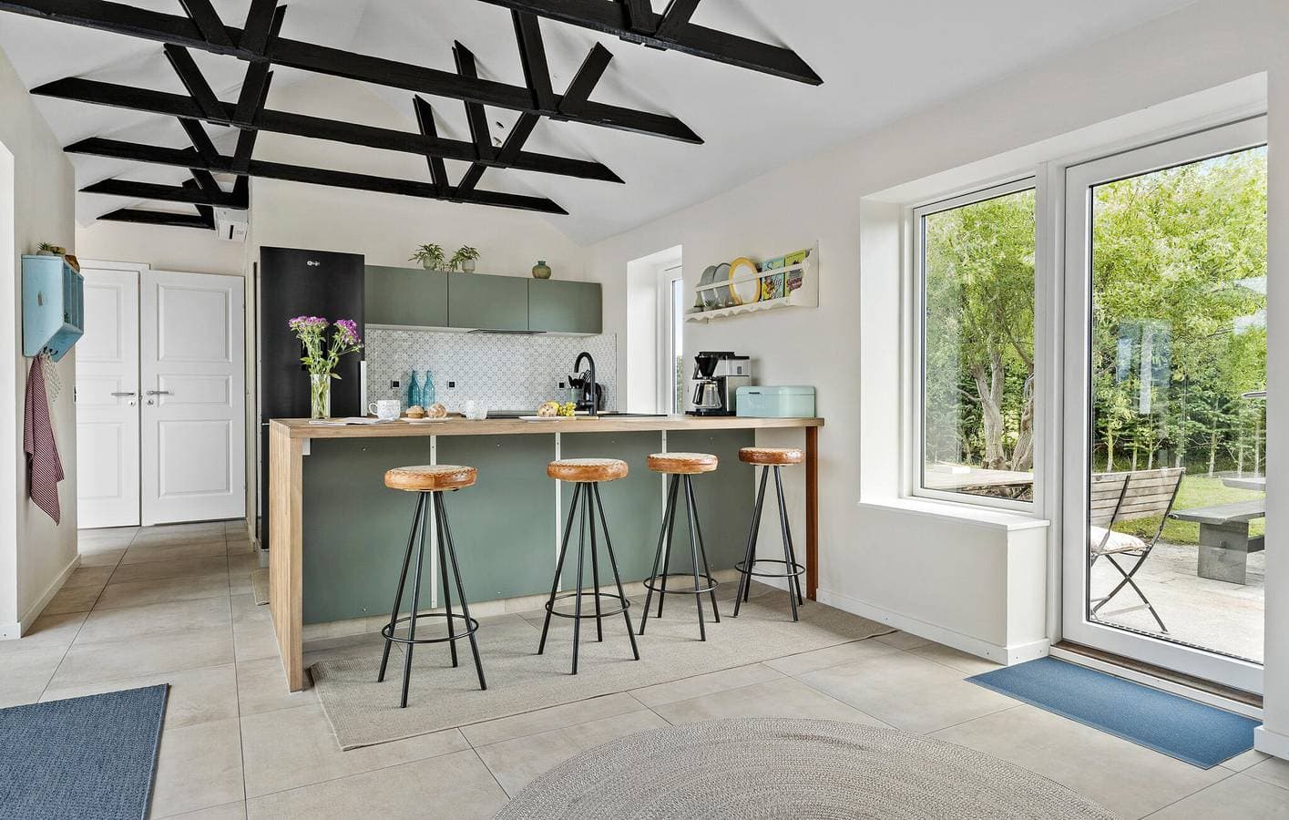 Foto 7 von 24: Ferienhaus für 6 Personen mit Terrasse