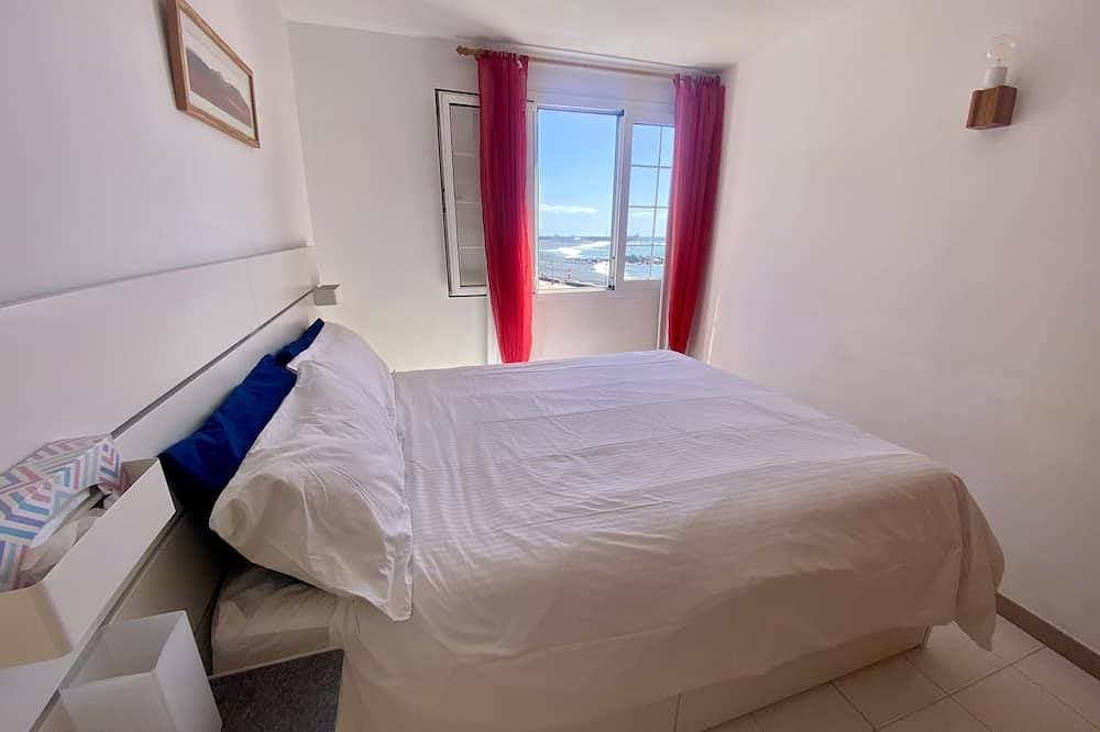 Foto 2 von 19: Casa Del Mar, sunny frontline seaview appartment, right at the beach!