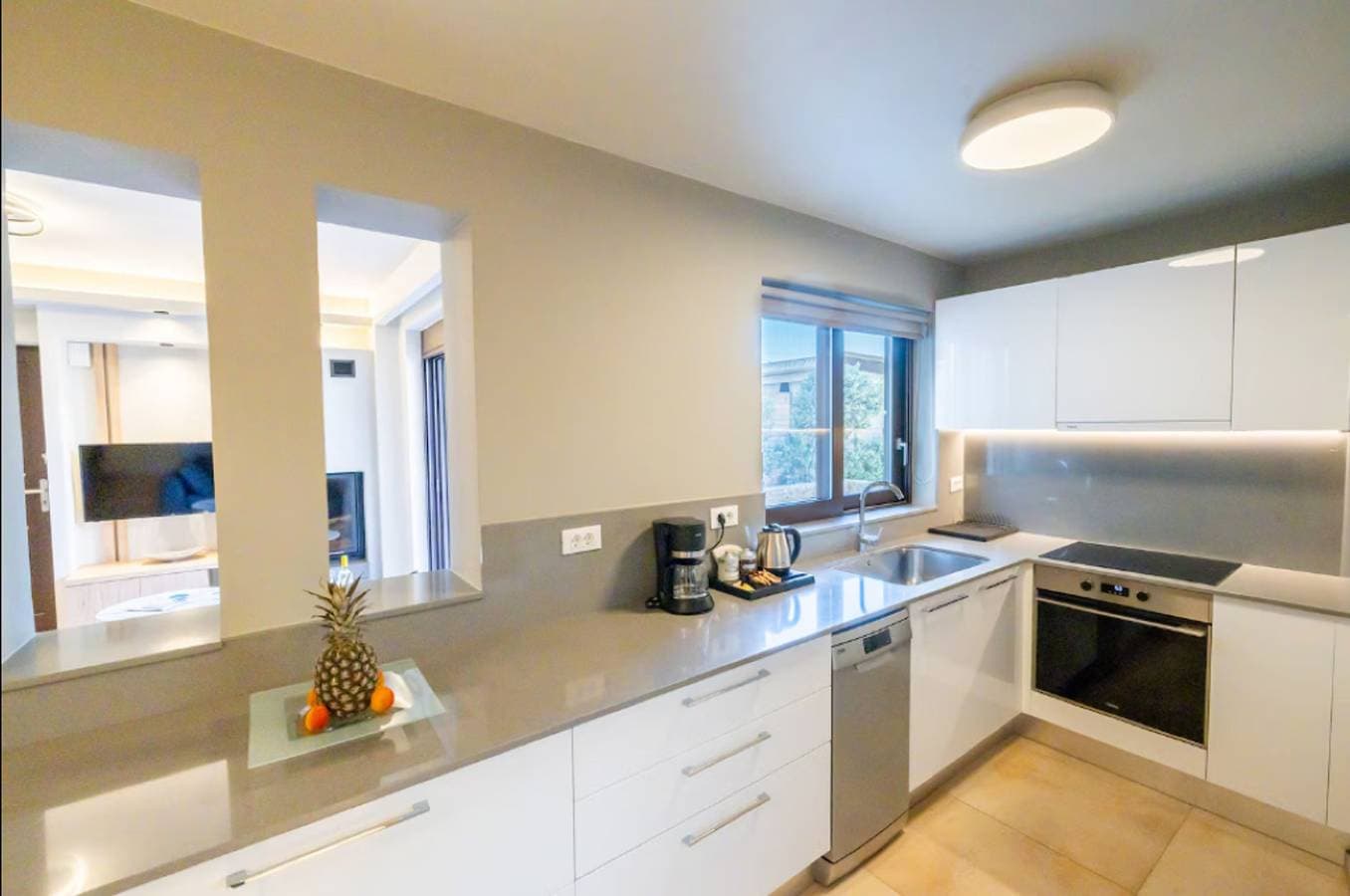 Foto 5 von 31: Ferienwohnung für 6 Personen mit Balkon