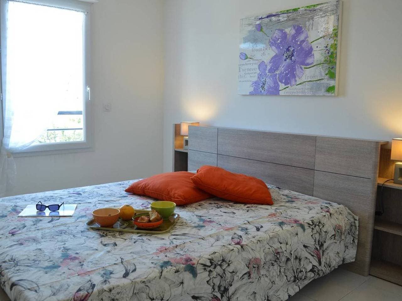 Foto 9 von 20: Geräumige 3-Zimmer-Wohnung mit Pool, Terrasse und Garage in Saint-Raphaël