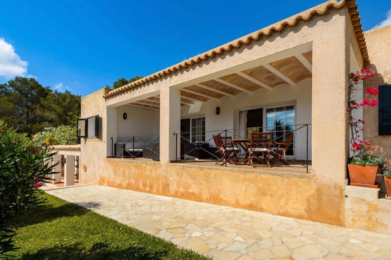 Foto 6 von 22: Villa für 6 Personen mit Balkon