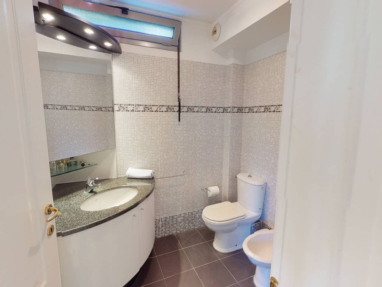 Foto 5 von 20: Komfortable 2-Zimmer-Wohnung mit Terrasse und Garten in Menton