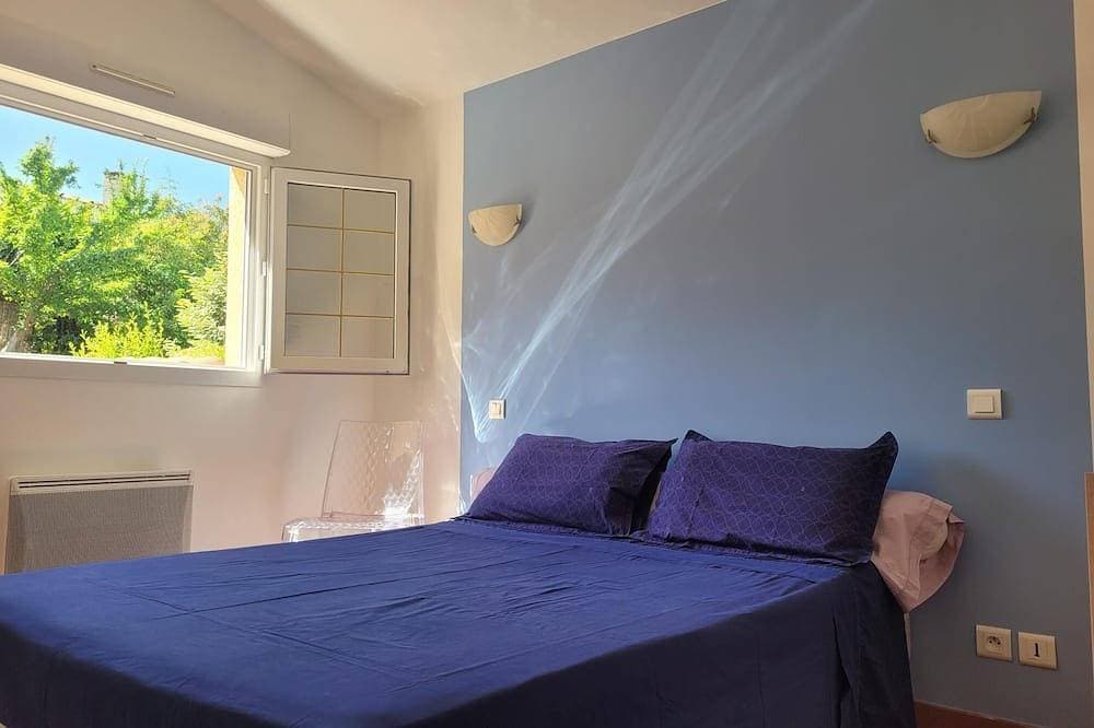 Foto 2 von 21: Villa mit Pool nahe dem Strand, für 4 Personen, komplett ausgestattet
